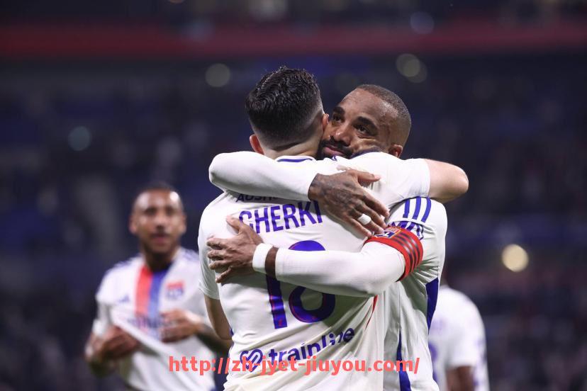 九游jiuyou-德甲球队球场建筑风格图片合集赏析